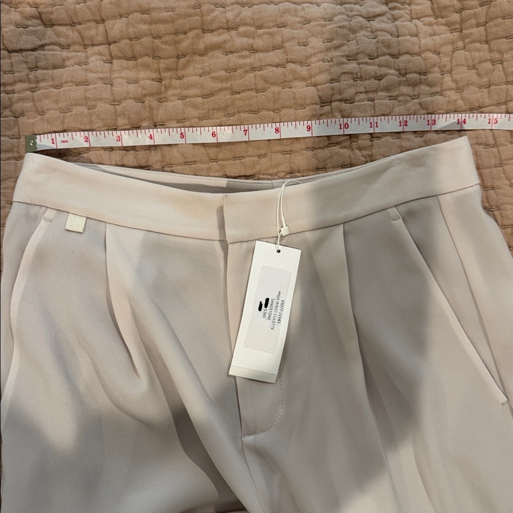 Vince high-waisted tailored culotte in sandstone - Picture 8 of 10